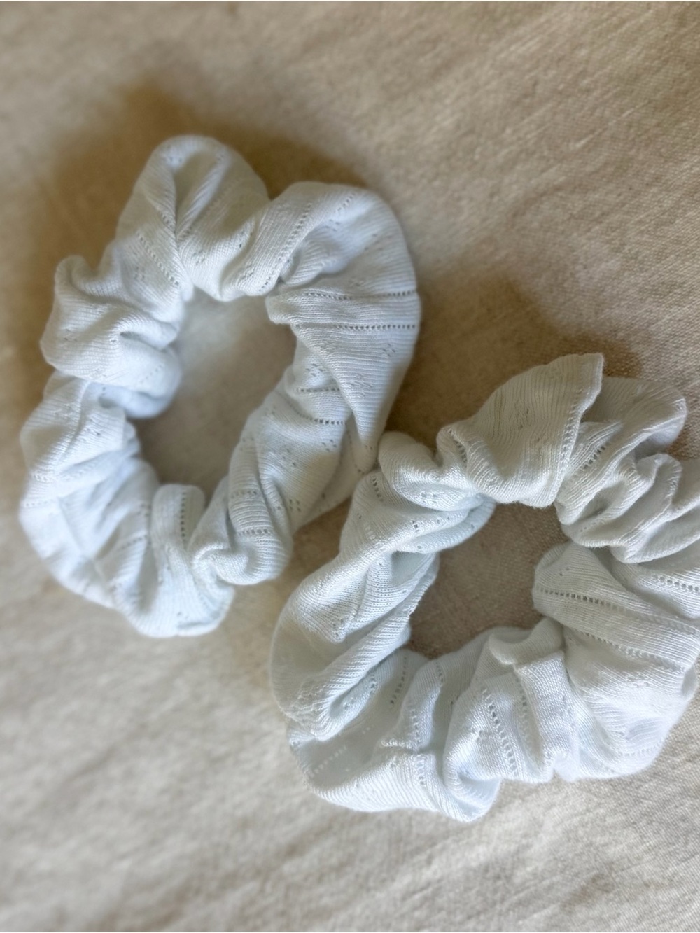 Cou Cou Intimates White Cotton Pointelle Knit Scrunchies - Set of 2